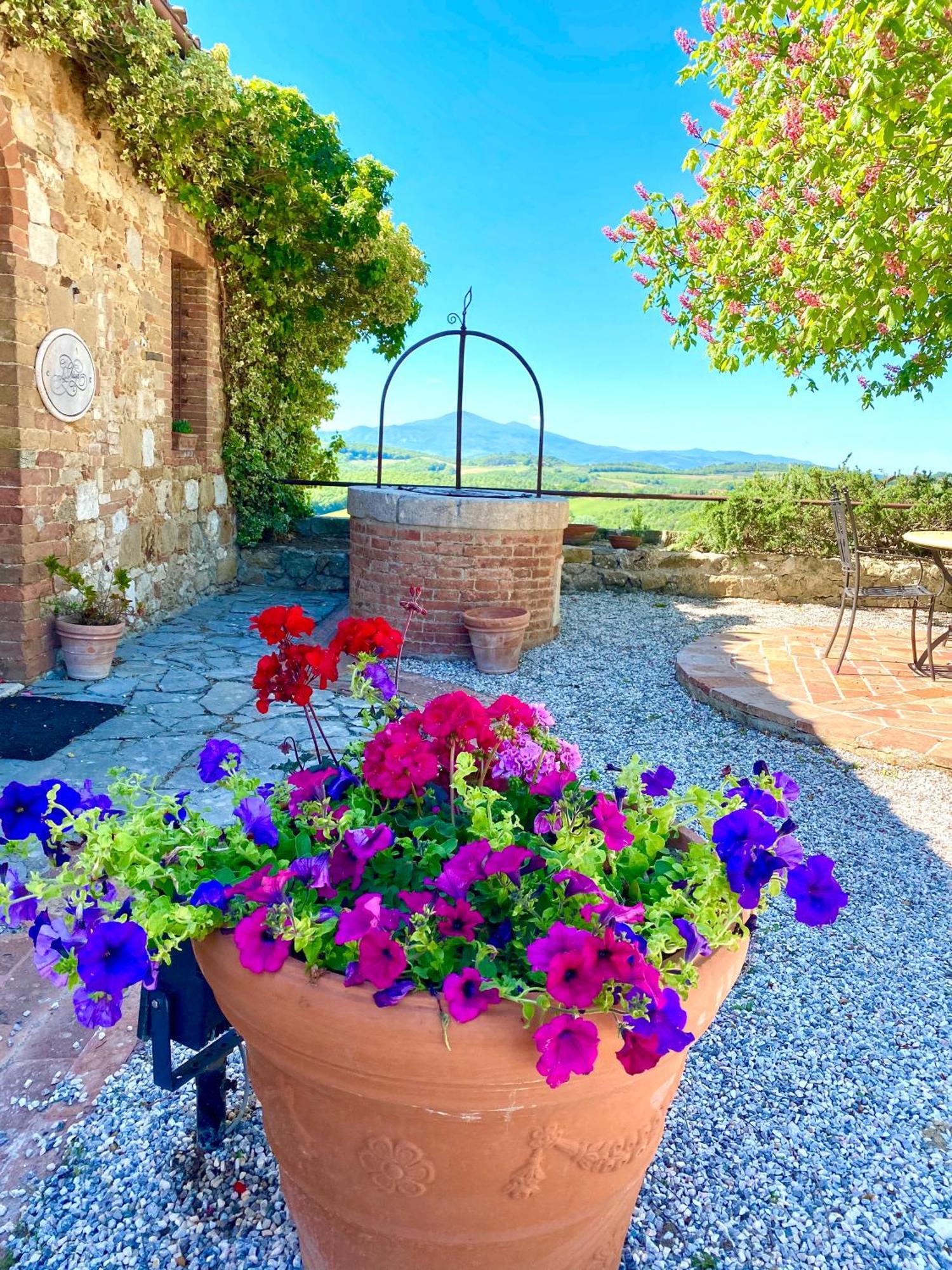 Lachiusa Tuscany Hotel